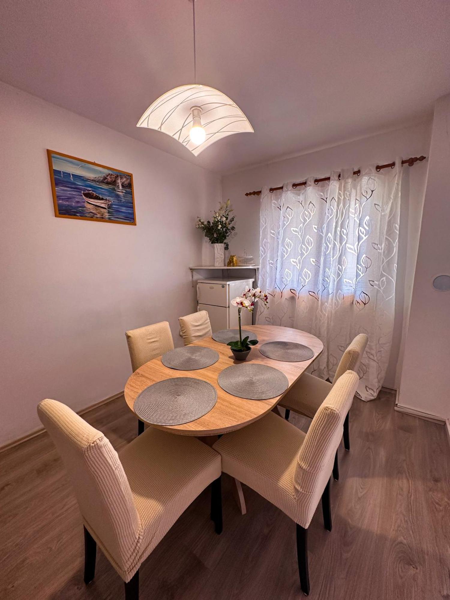 Apartment Lucija Zadar Bagian luar foto